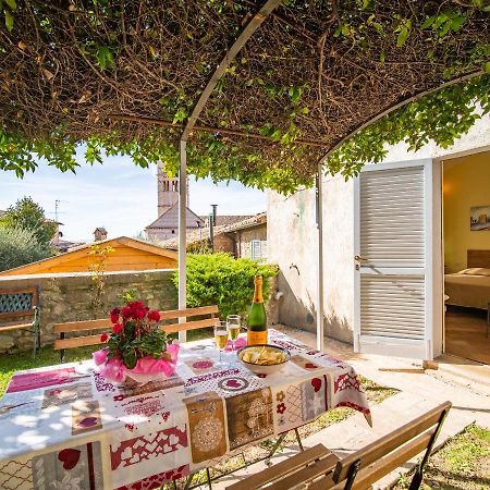 Отель Terrazza Santa Chiara Ассизи Экстерьер фото